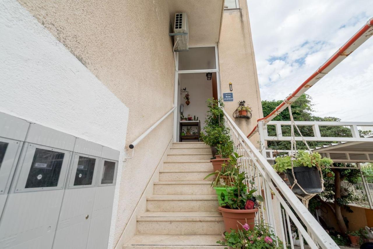 Apartment Anteo Free Parking Split Kültér fotó