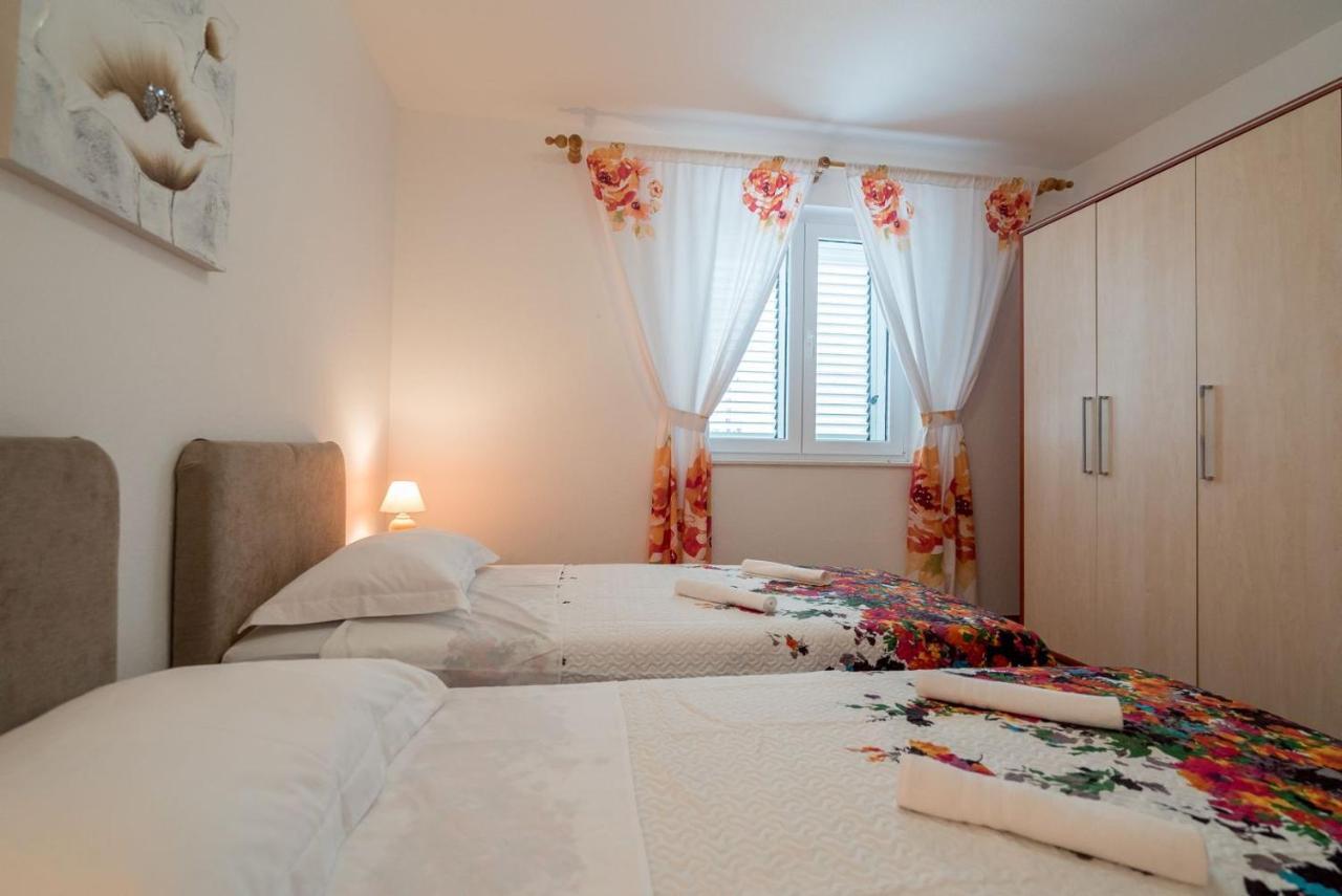 Apartment Anteo Free Parking Split Kültér fotó