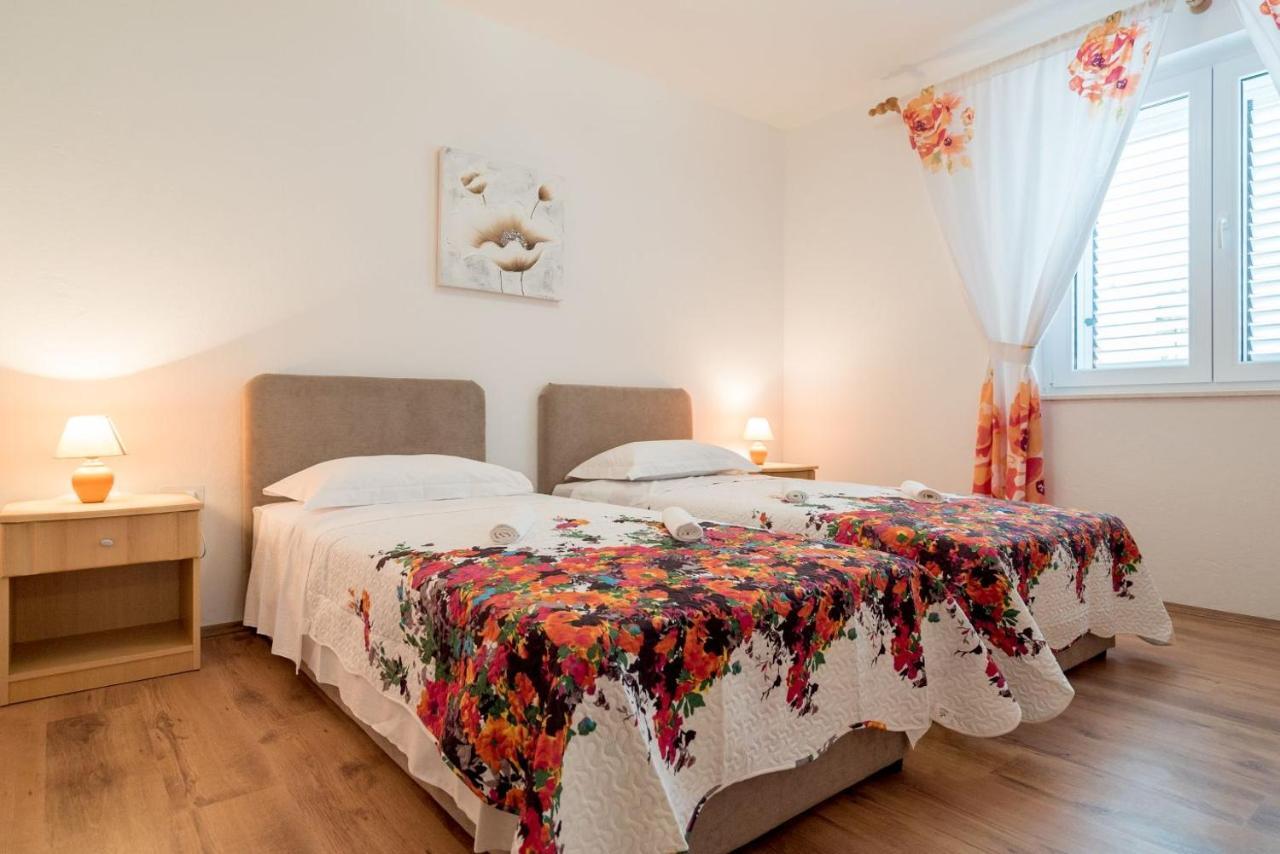 Apartment Anteo Free Parking Split Kültér fotó