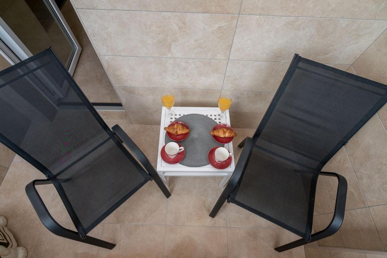 Apartment Anteo Free Parking Split Kültér fotó